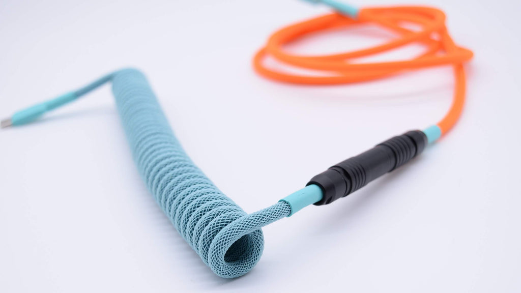 Coiled Mechanical Keyboard Cable Emerald